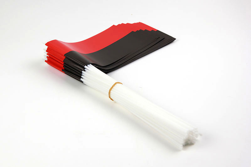 Papierfahnen rot/schwarz